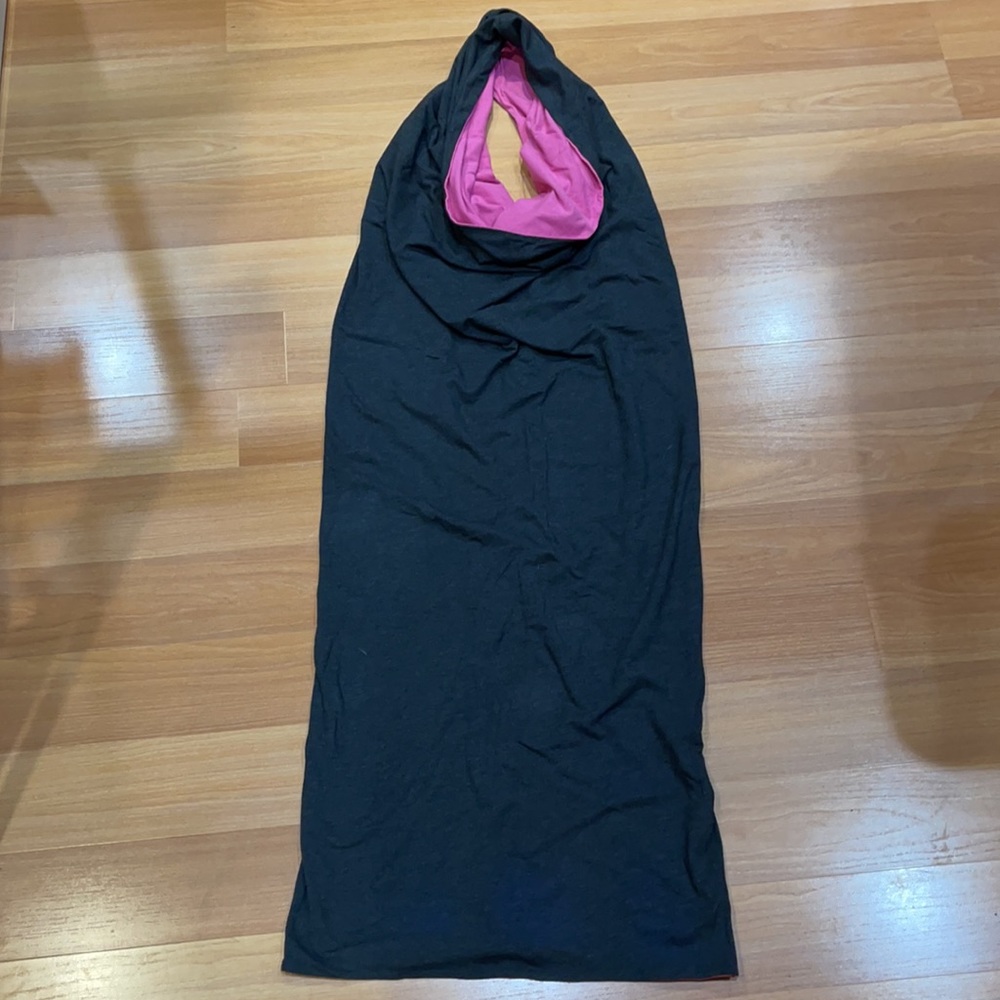 Lululemon Covers It All dress (charcoal/pink)